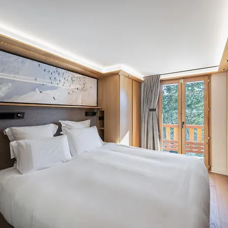 Apartment Triplex Elegant A 1850 Avec Cheminee Et Parking