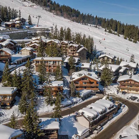 Apartment Triplex Elegant A 1850 Avec Cheminee Et Parking Courchevel